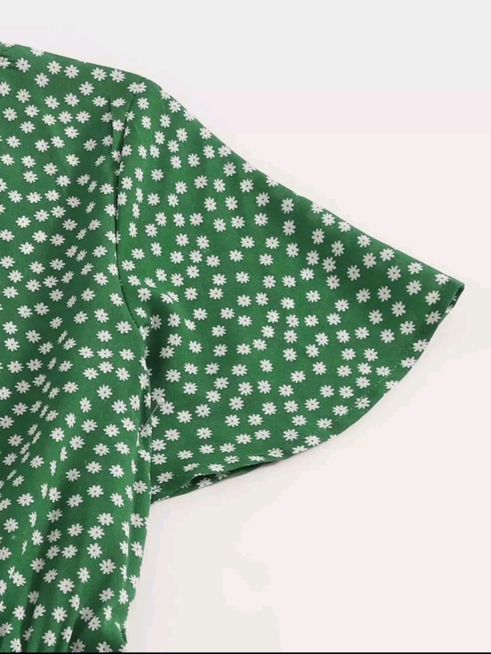 Plus Size Green Ditsy Print Faux Wrap Dress Size 4XL (20) - Picture 5 of 5